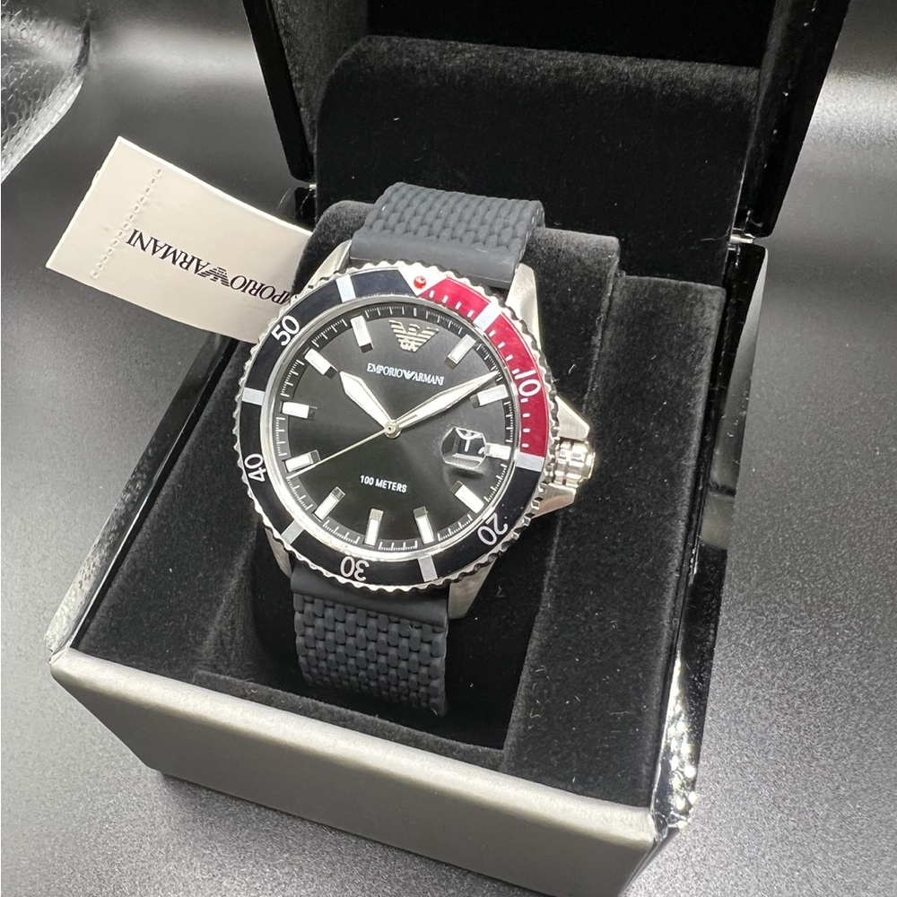 Emporio Armani Mens Diver Quartz AR11341 Classic 43mm Black Dial Rubber Watch